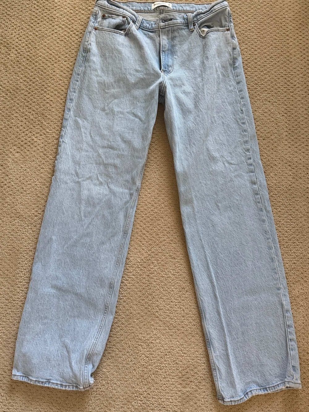 Abercrombie & Fitch Light Blue Baggy Low-Rise Women’s Jeans